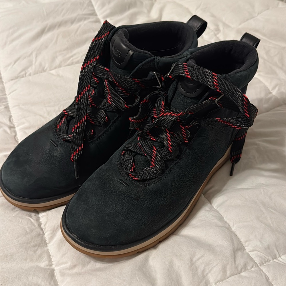 UGG Lakesider Ankle boot